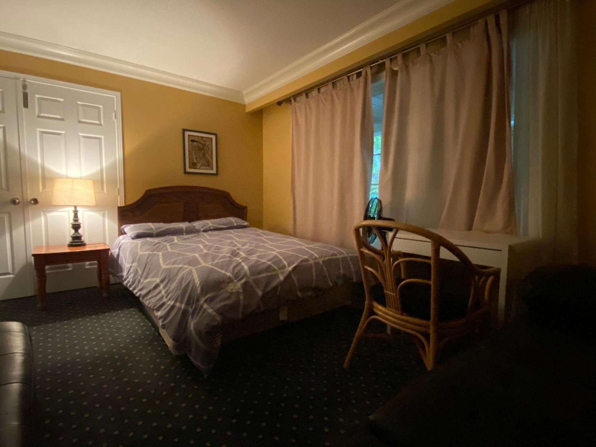 Quiet And Comfortable Homestay オークビル 部屋 写真